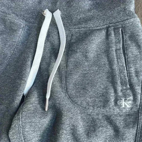Calvin Klein Jogger pants.  Women’s size small.  Dark grey.  Good condition! - Picture 5 of 6